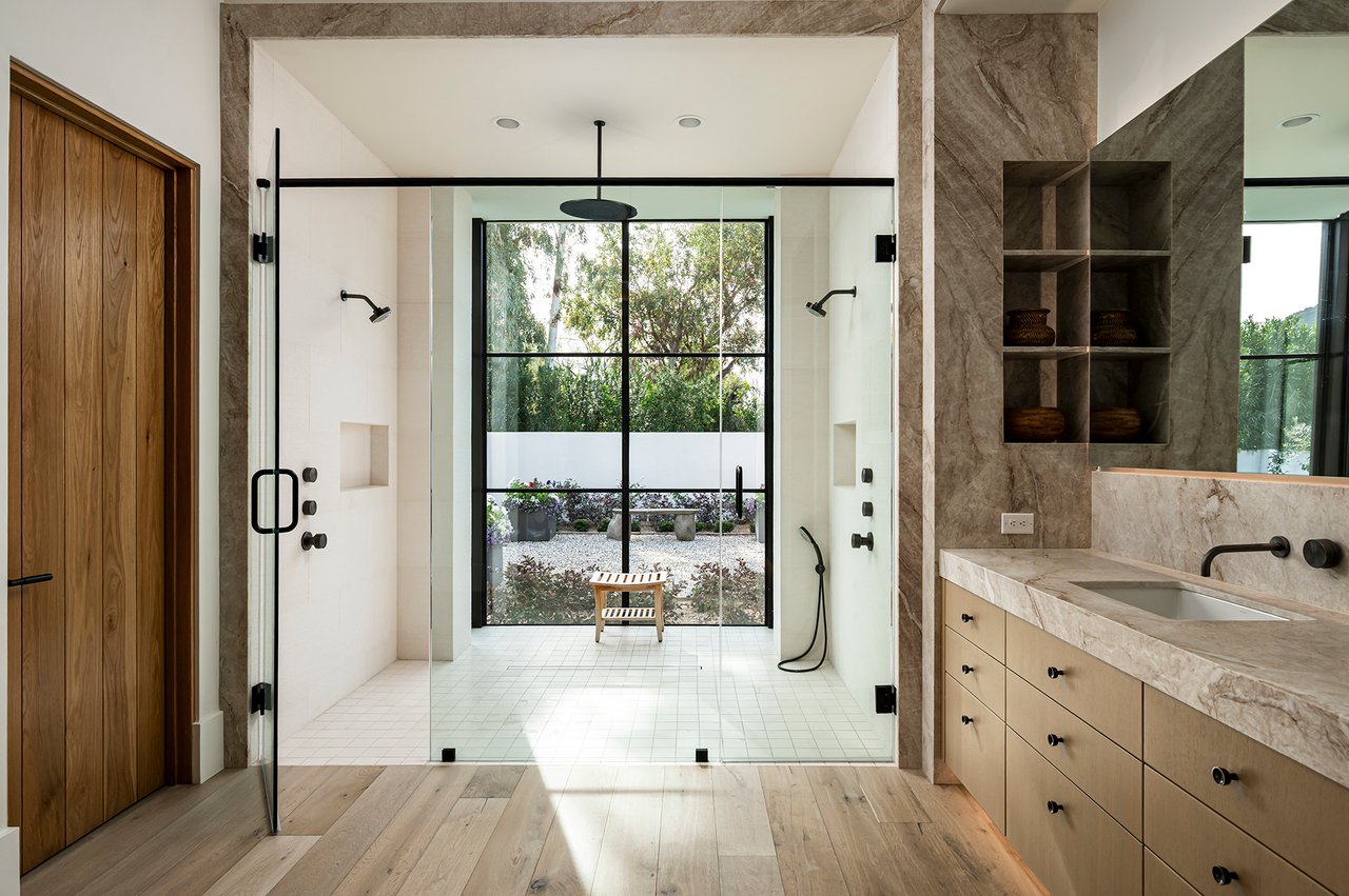 5029 E DESERT PARK Lane