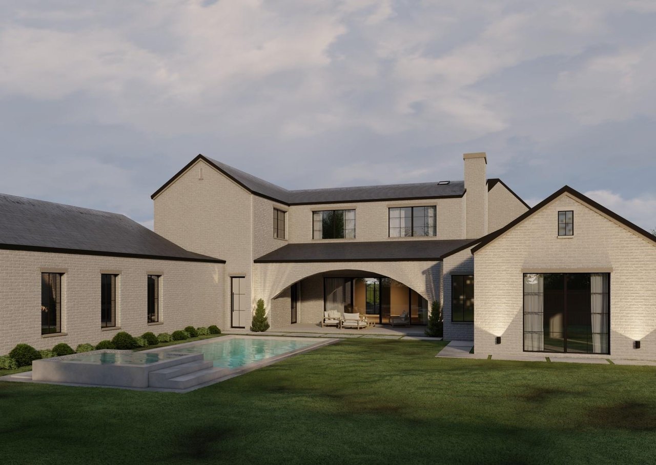 3835 Elfland Circle