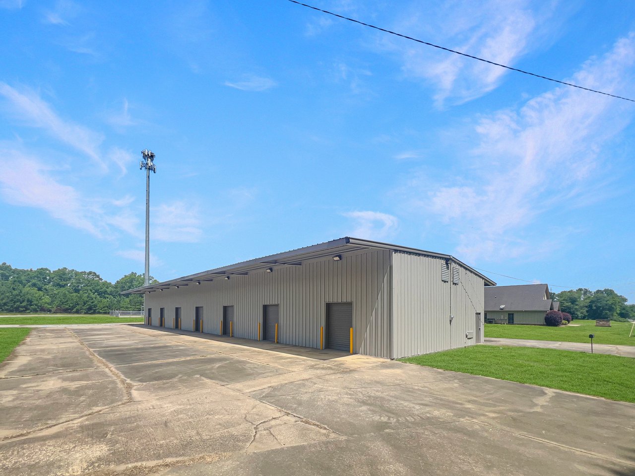 800 Industrial Circle