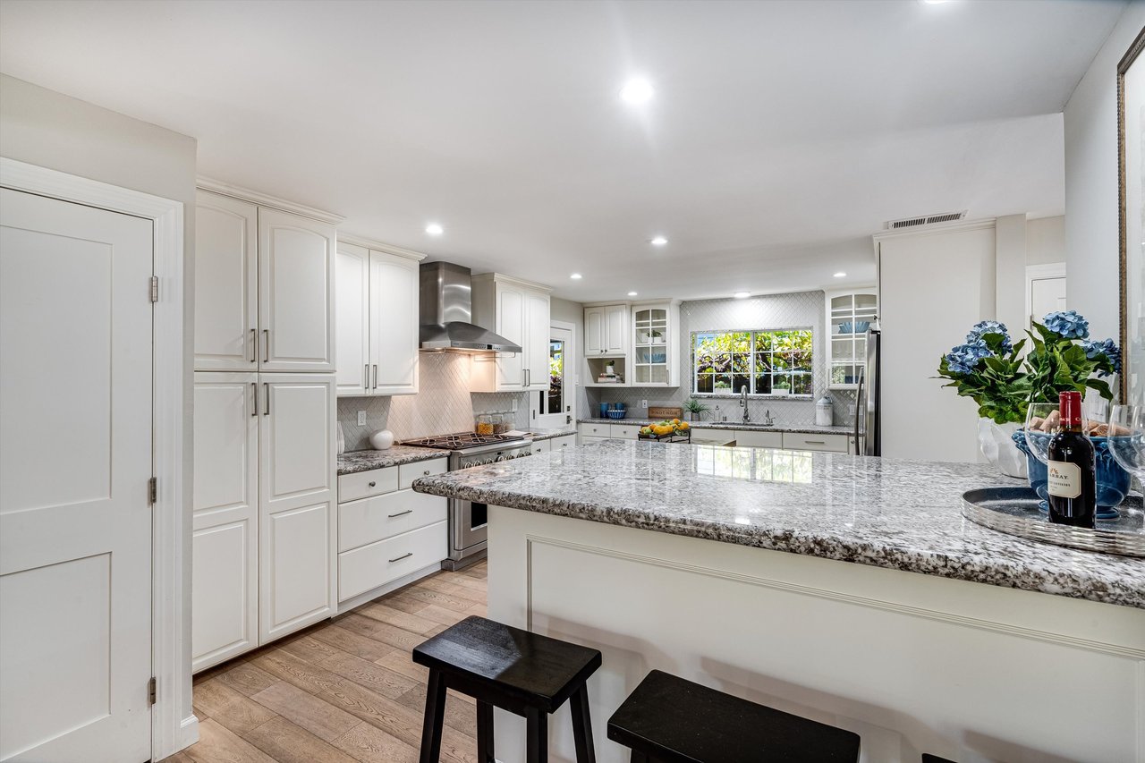 Impeccable Calistoga Home