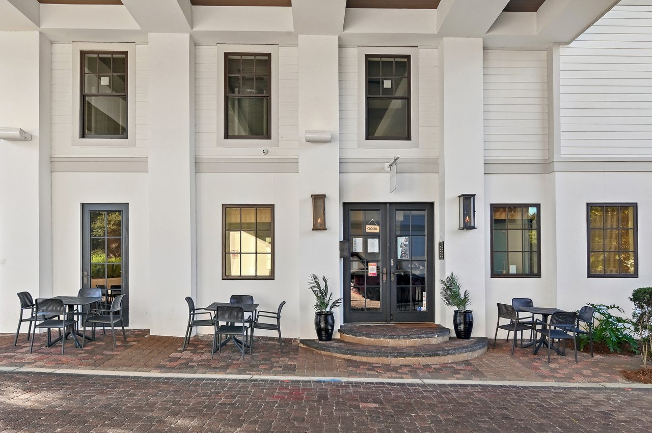 Magnolia Cottages 30A Waterhouse Provisions Wine Pizza Beer Bar