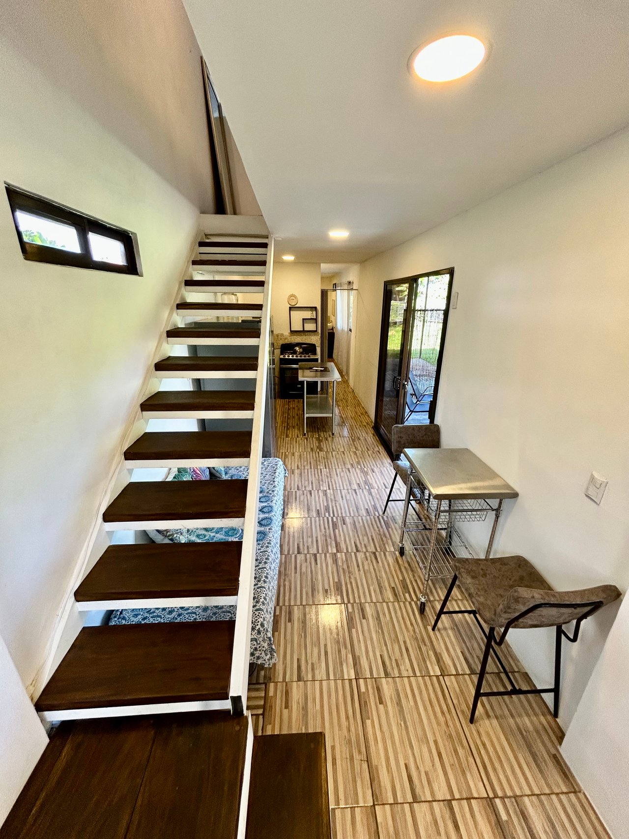 Hatillo Breeze, 2 Bedroom Home with River Frontage!!