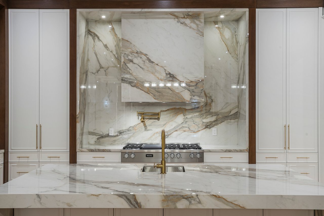 Architecturally Iconic Estate