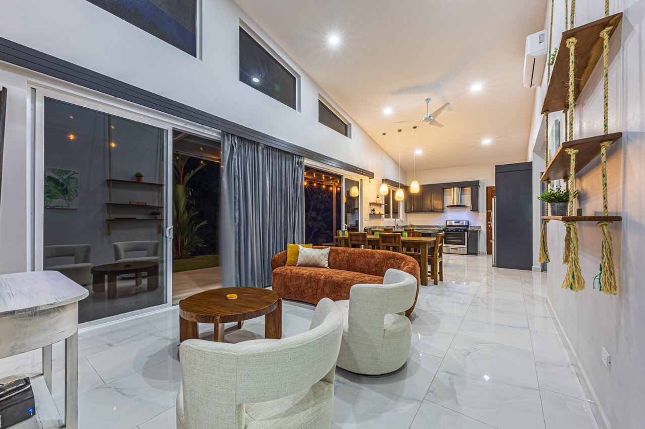 Perfect for Families or a Peaceful Retirement, Uvita Pacific Ocean Town