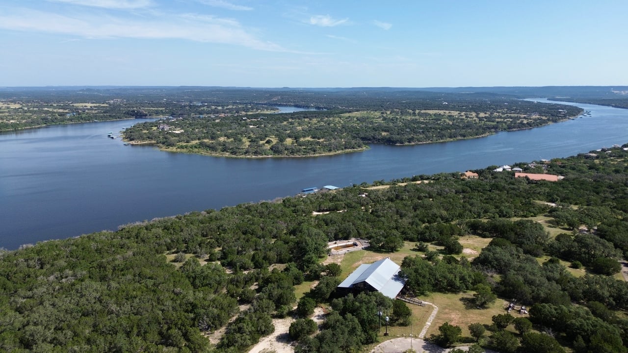 1300 Pace Bend Road North
