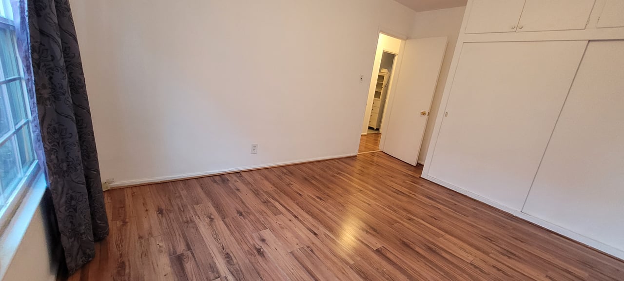 4 Units in Los Angeles