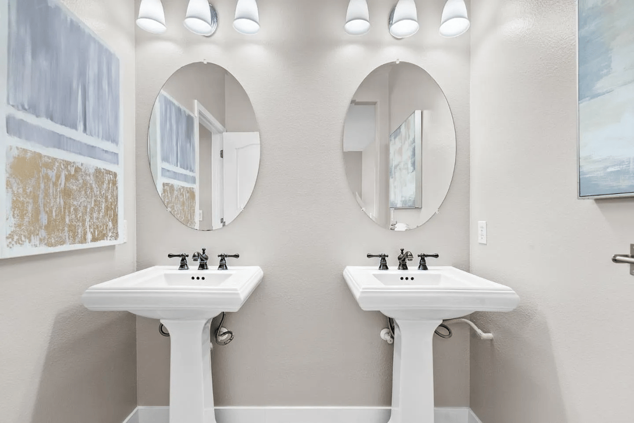 4505 Saint Palais Pl