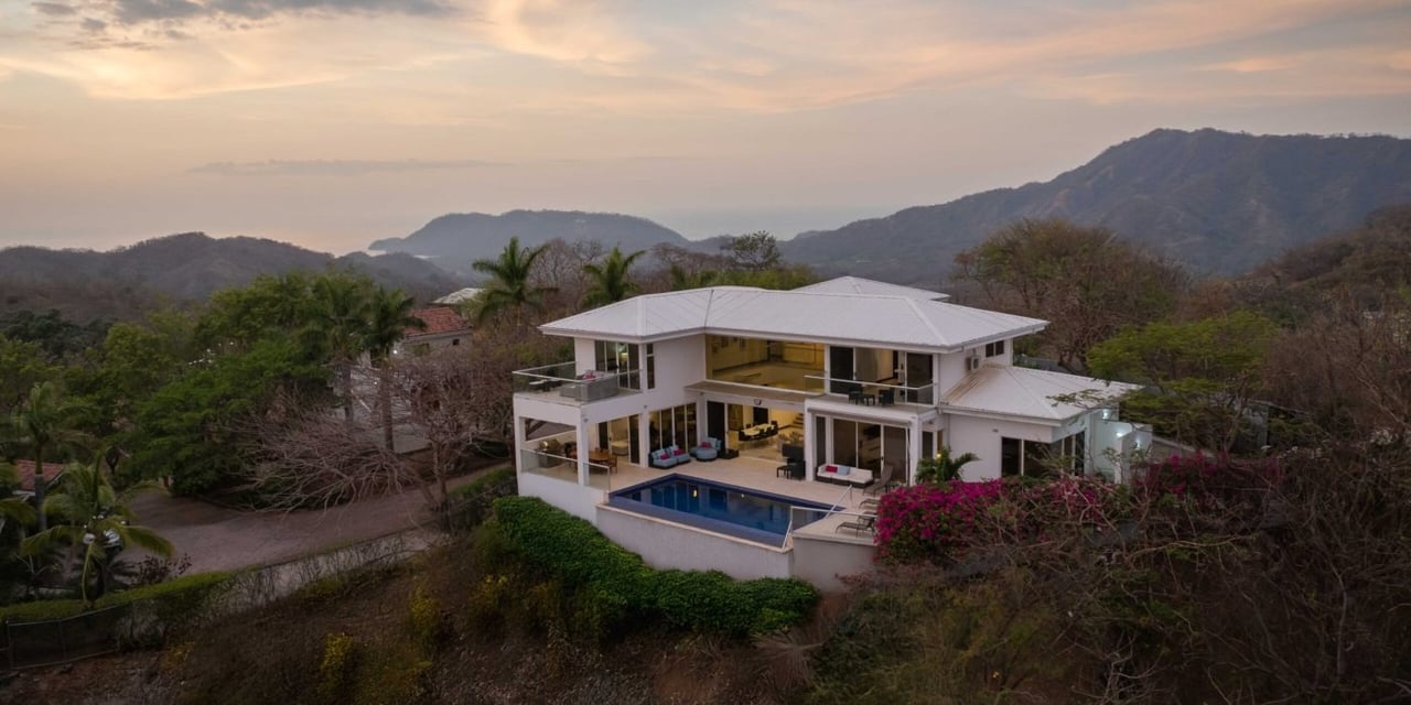 Oceanview Luxury Estate with Infinity Pool