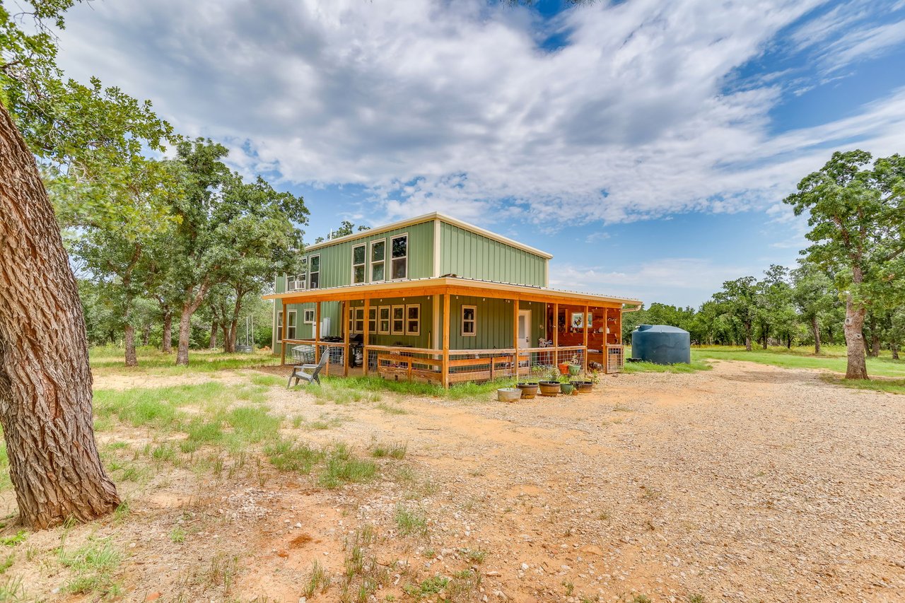 Saddle Ridge Ranch