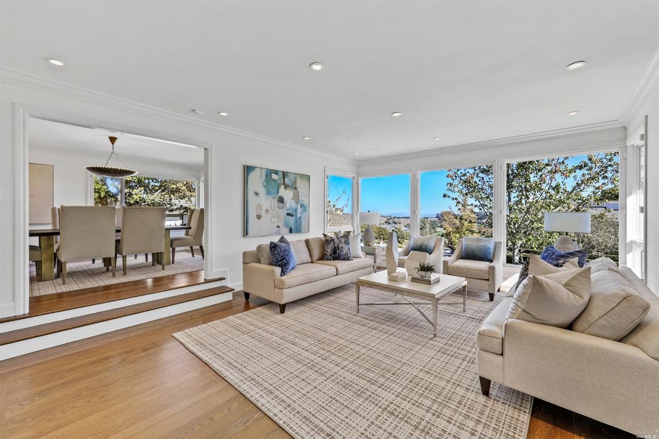 151 Fernwood Dr