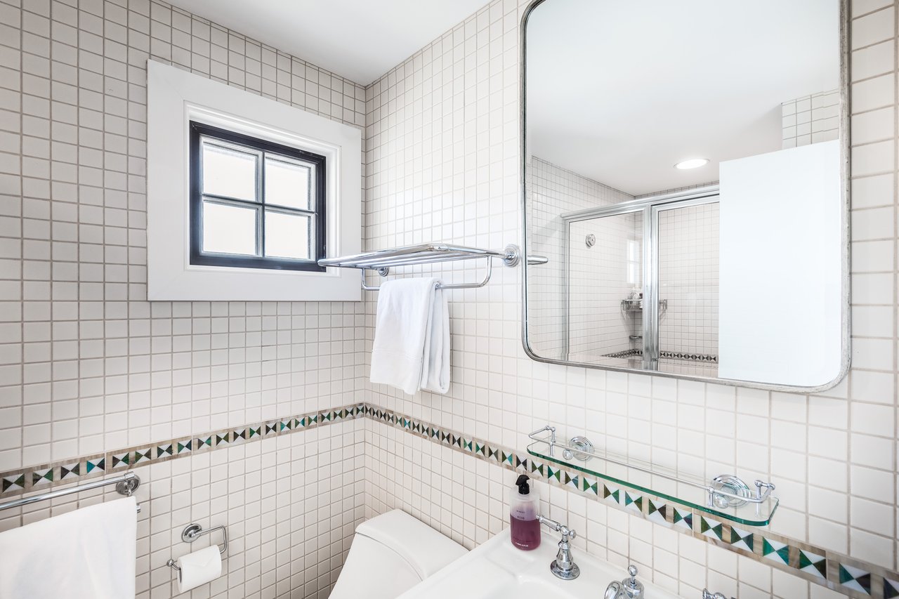 644 Old Montauk Highway, Montauk