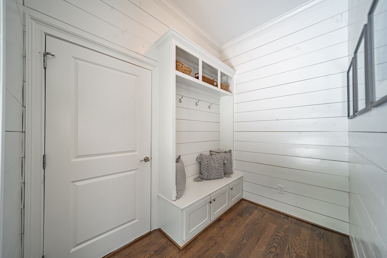 16845 Quayside Drive