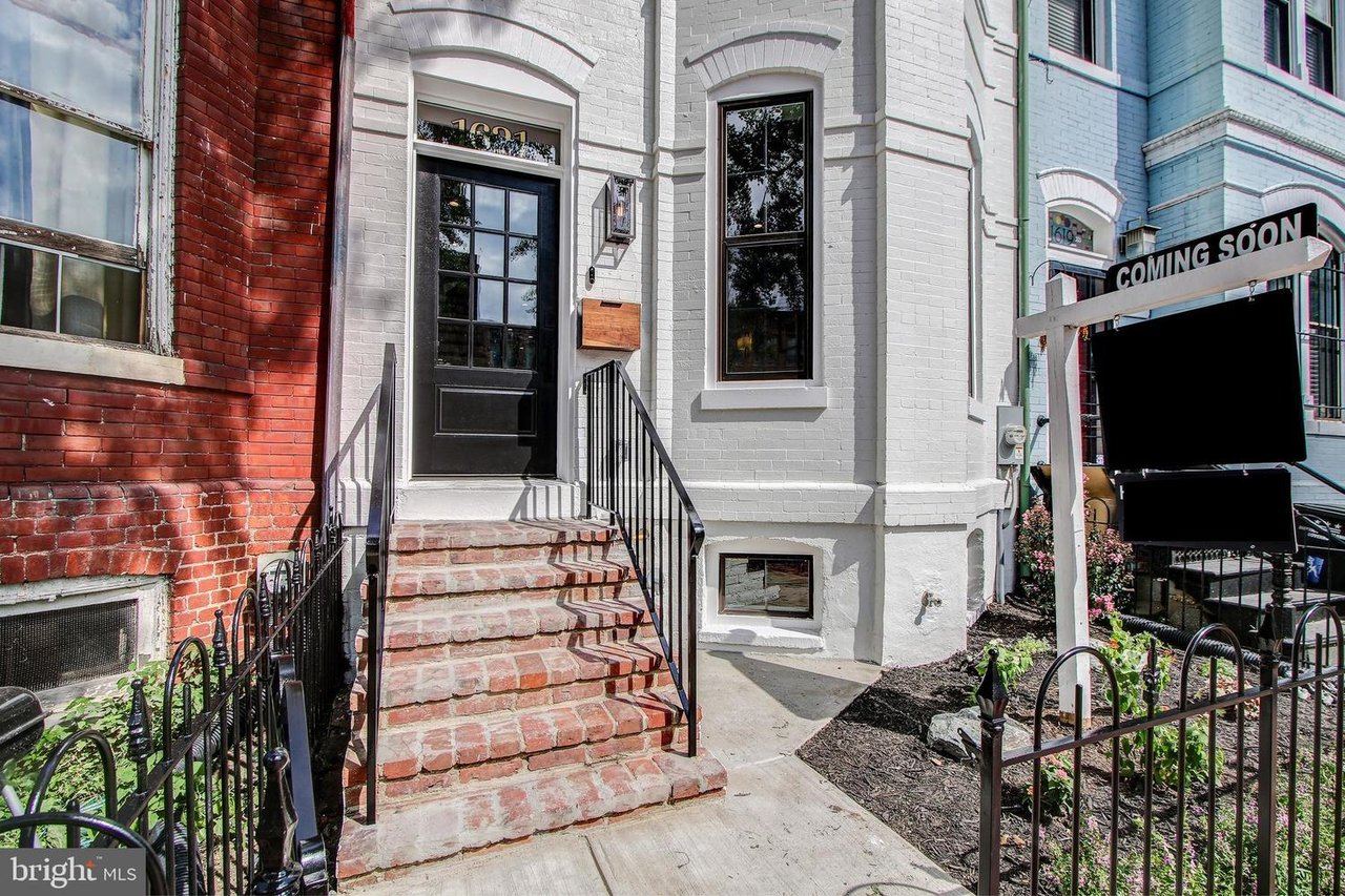 1621 Marion St NW