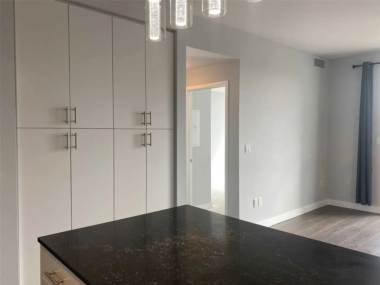 150 Sabina Dr Unit: 404