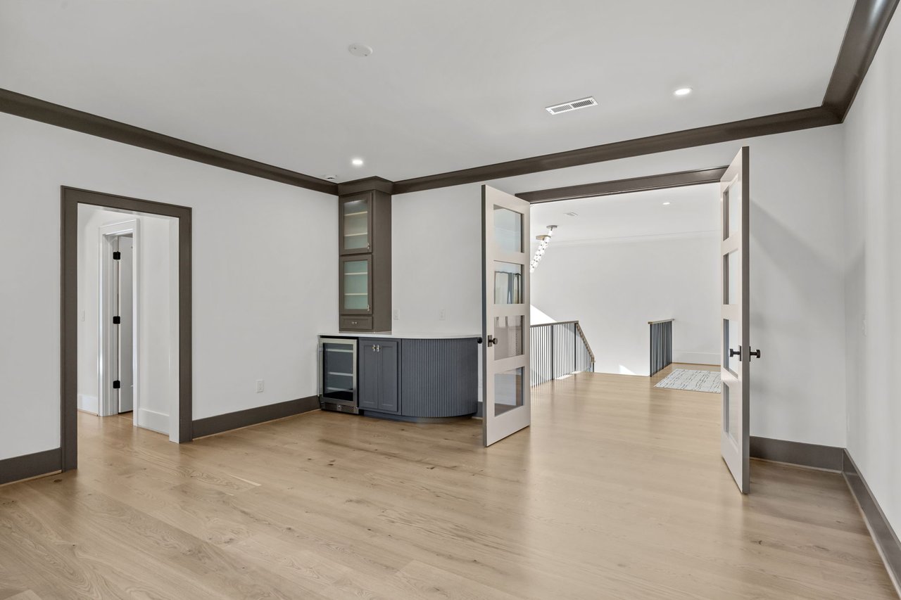 2419 Medway Dr