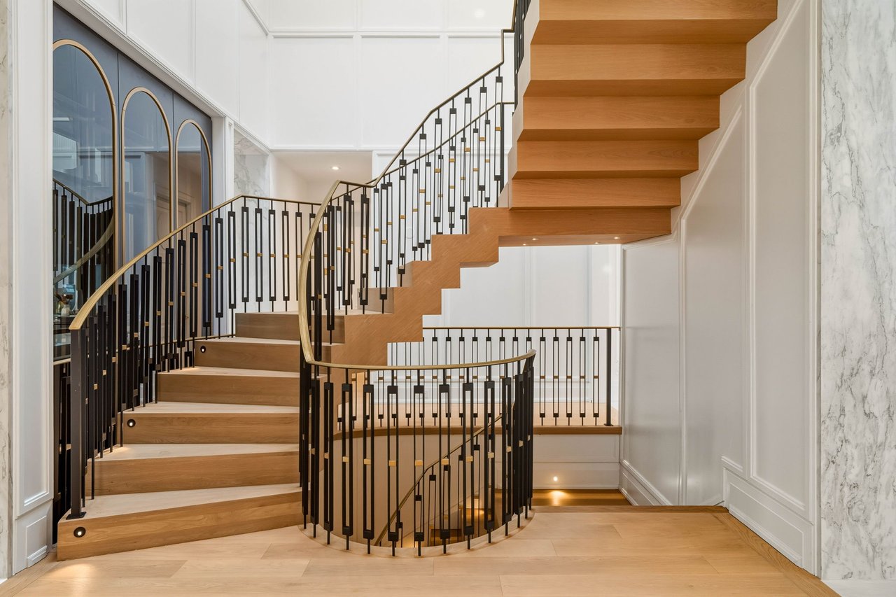 For The Bespoke Buyer