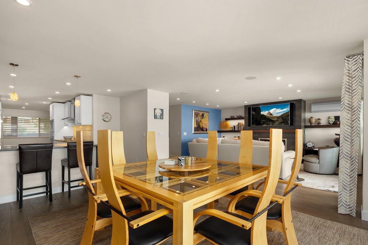 827 Lake Street S Unit: 205