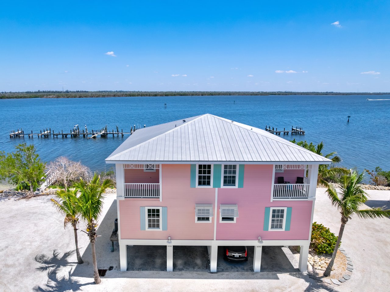4581 Redfish Point RD