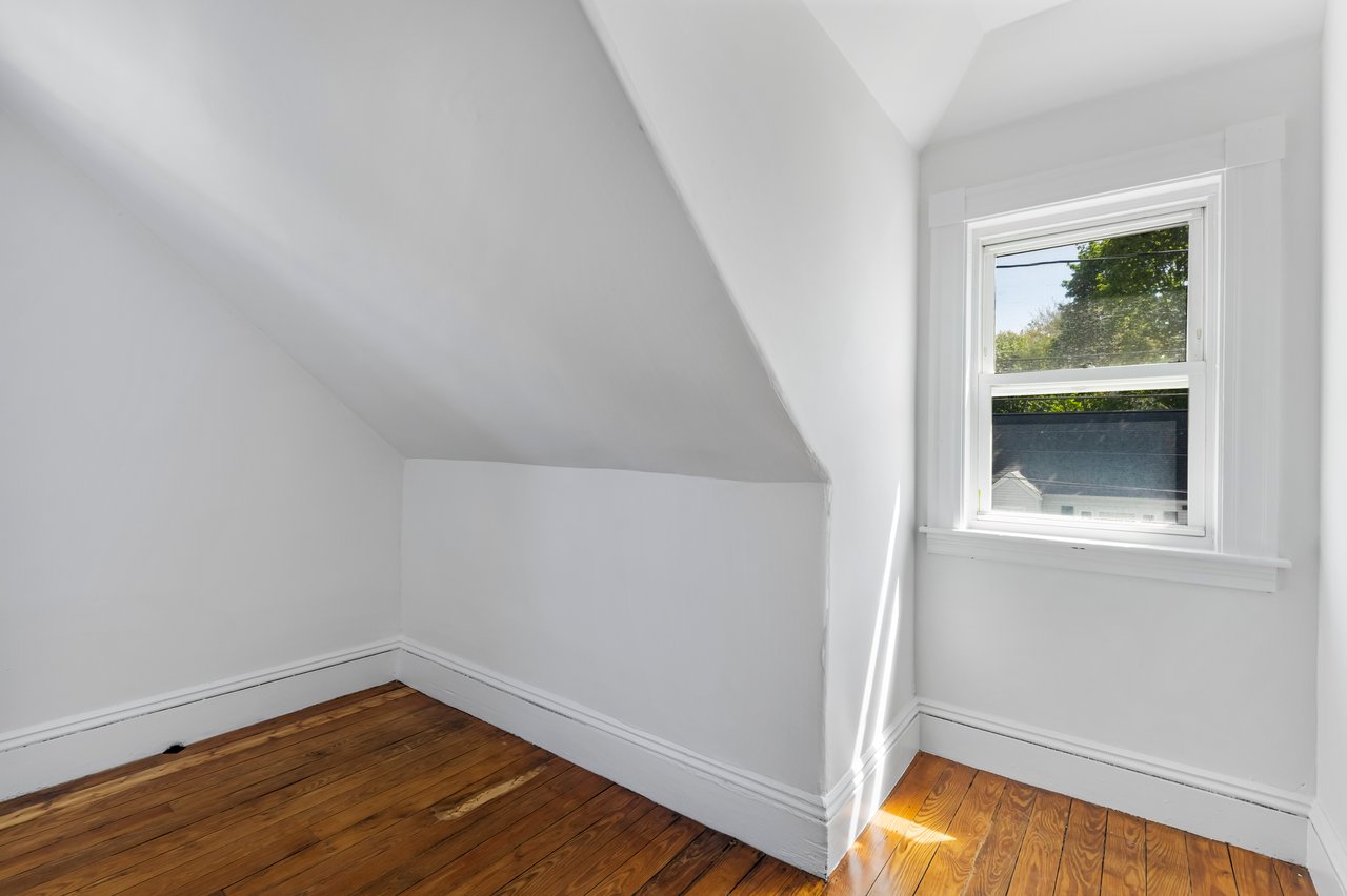 61 Como Road