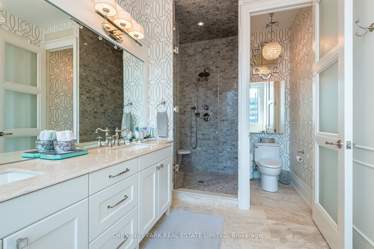 MIDTOWN PENTHOUSE 
