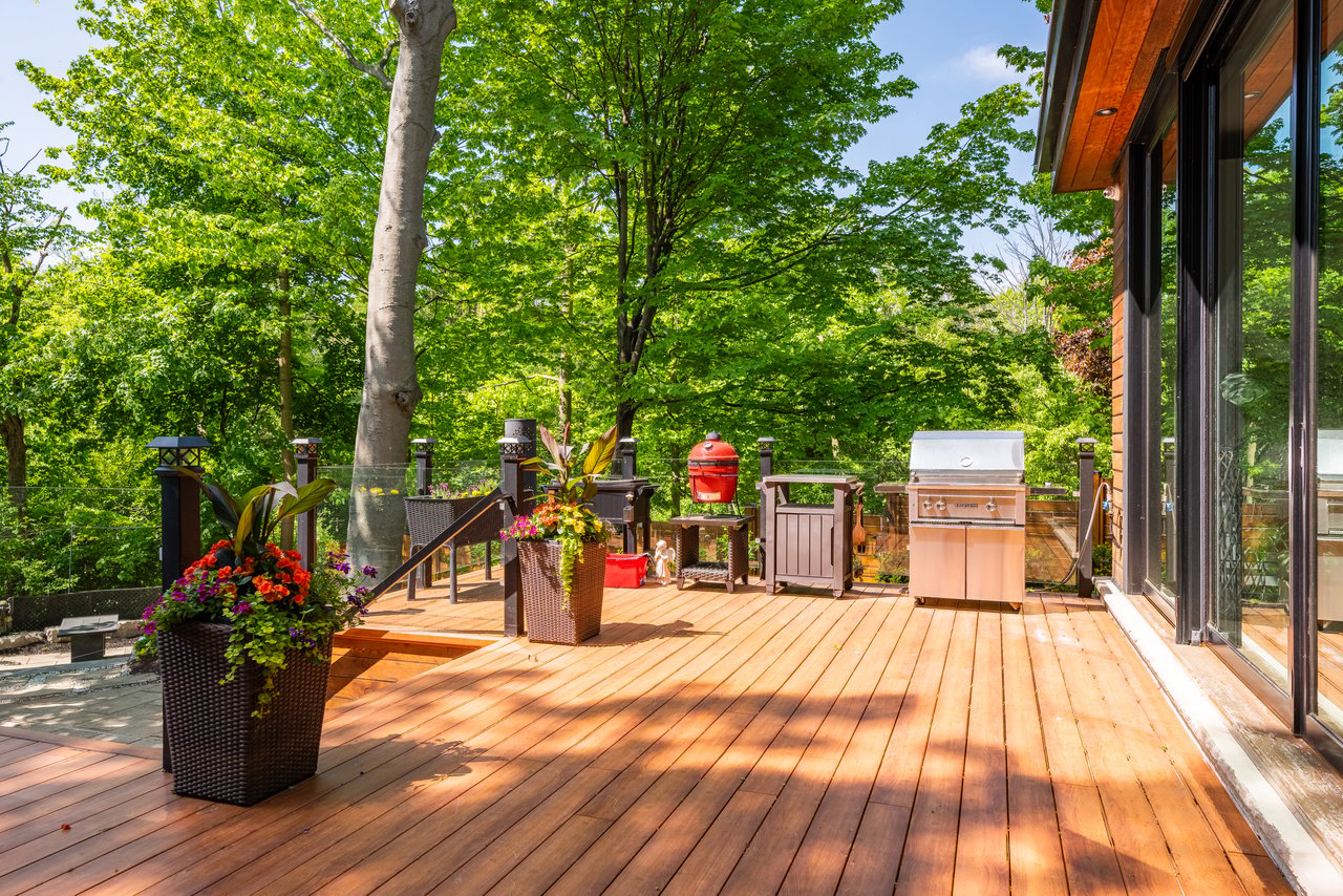 1388 Acton Crescent