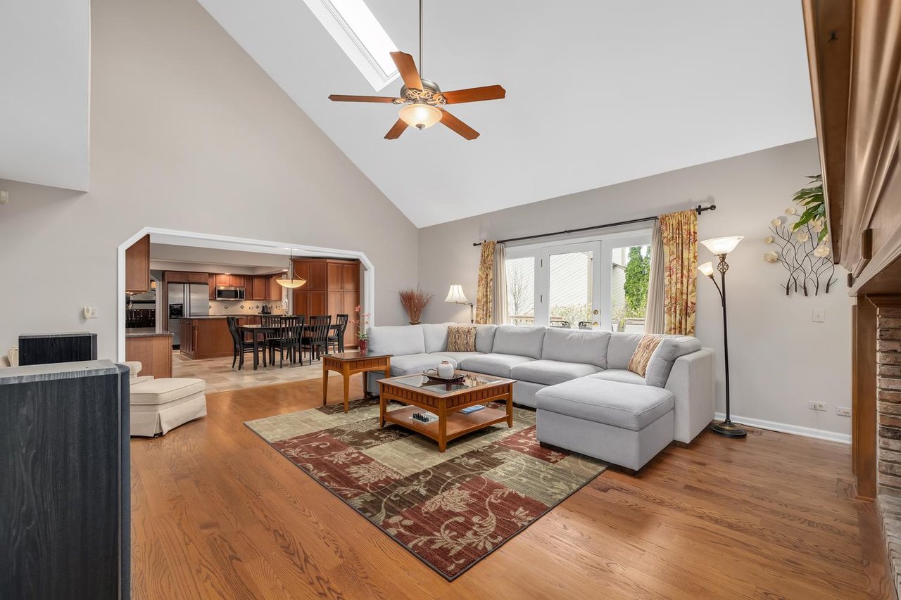 1432 Terrance Drive, Naperville IL – Updated Winding Creek Home with Water Views