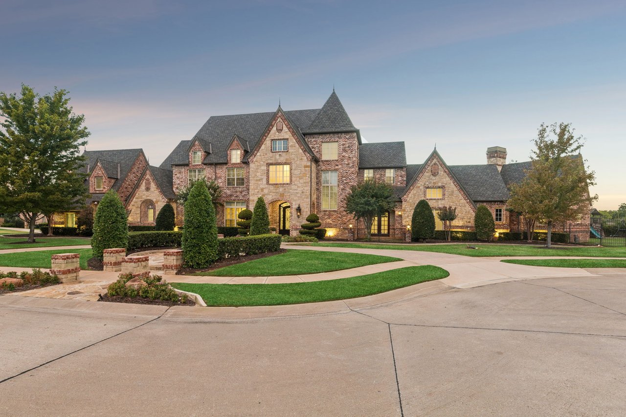 6900 Rockingham Court, Colleyville