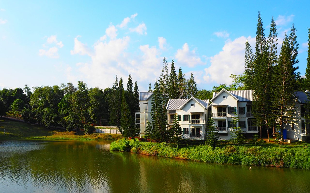 University Club Plantation