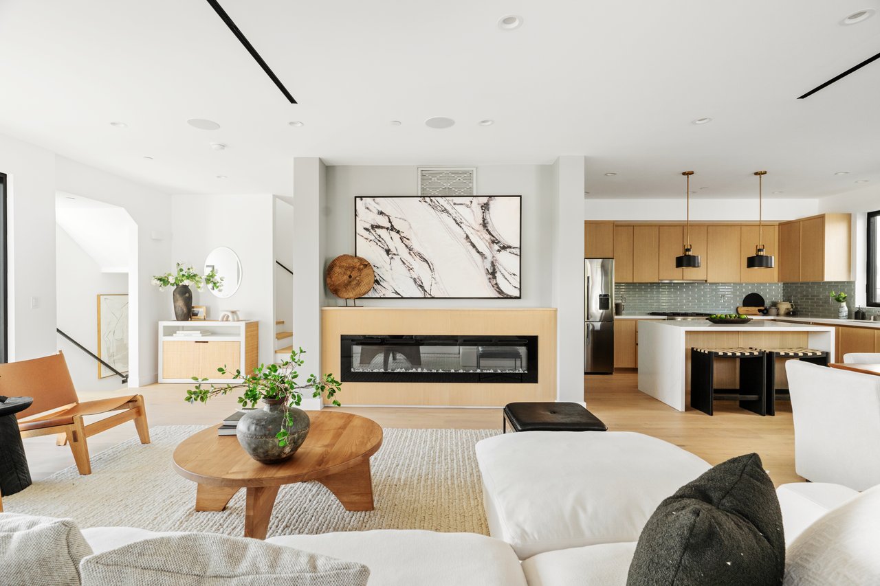 Ambrosia at Hillhurst