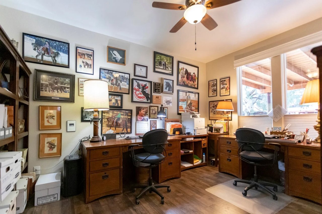 3155 W Elephant Head Rd