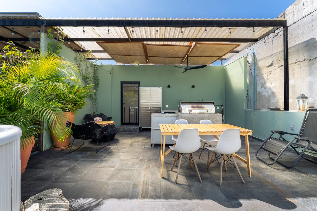 2 Bedroom, Condo, Biulu 307