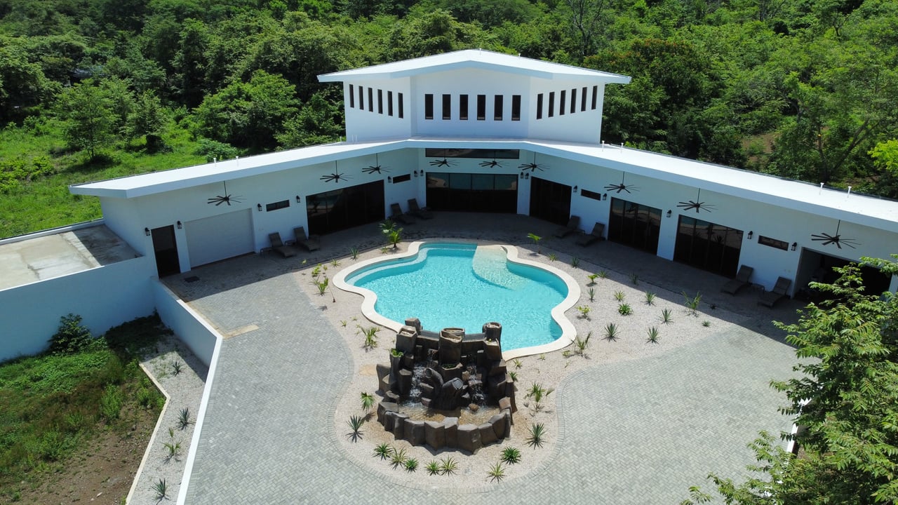 Villa Serinidad