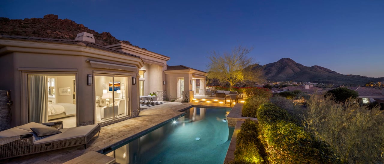 11129 E JUAN TABO Road