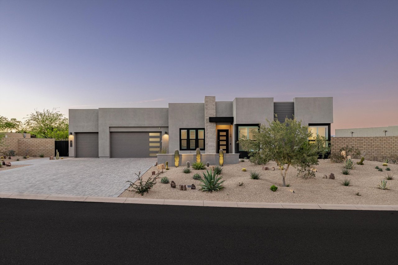 13114 E JUAN TABO Road