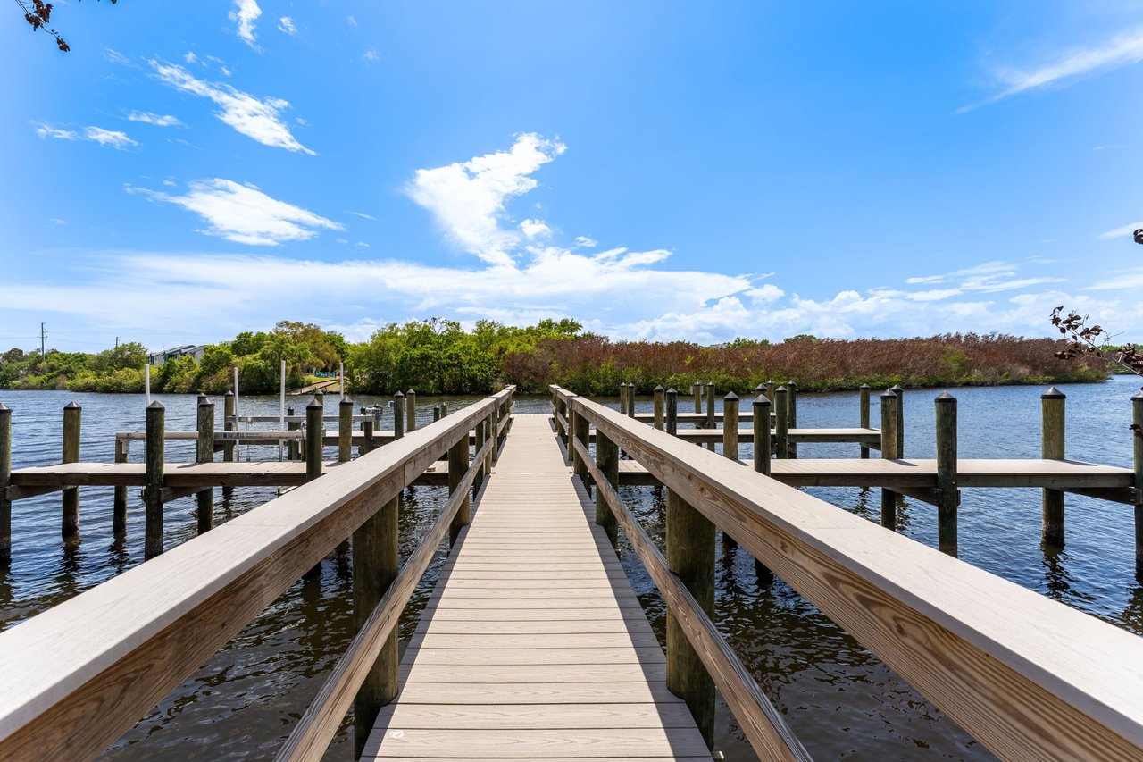 Explore Hidden Harbor Estates