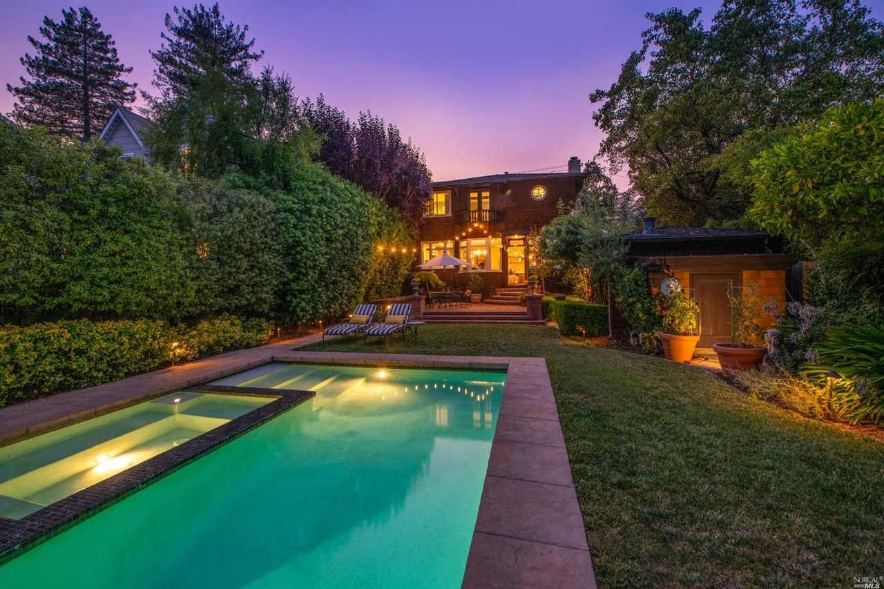 109 Lagunitas Rd