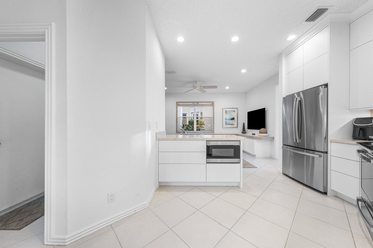 16815 Knightsbridge Lane 