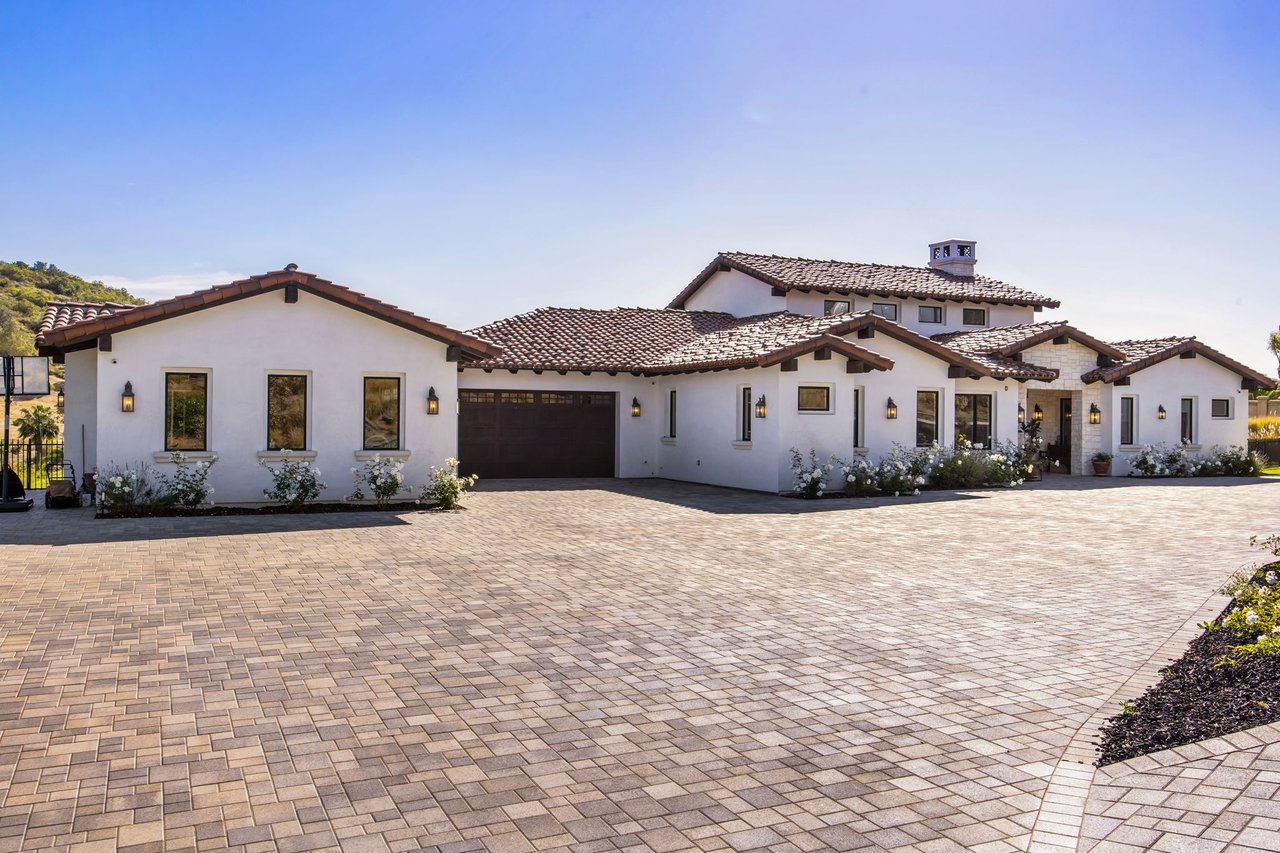 31324 Lake Vista Circle