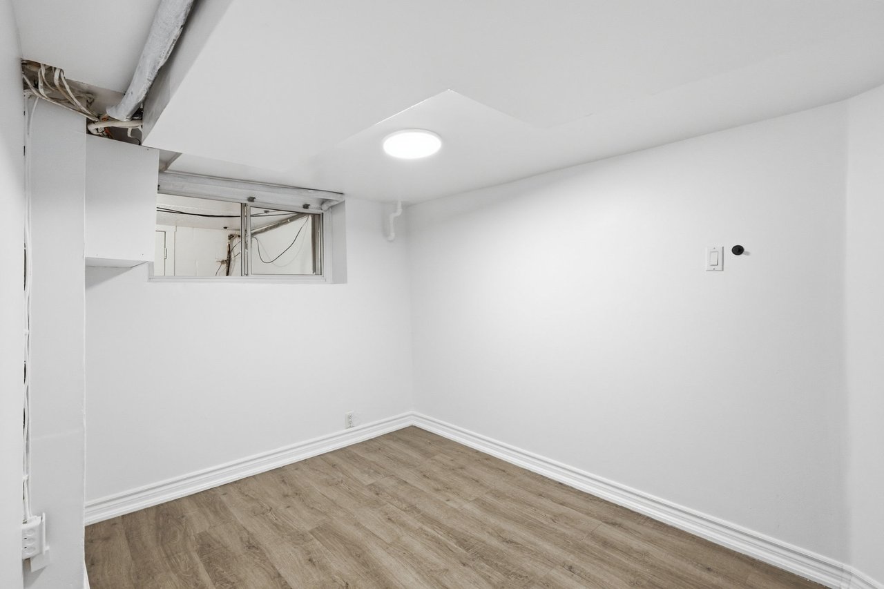 284 Euclid Ave, Basement