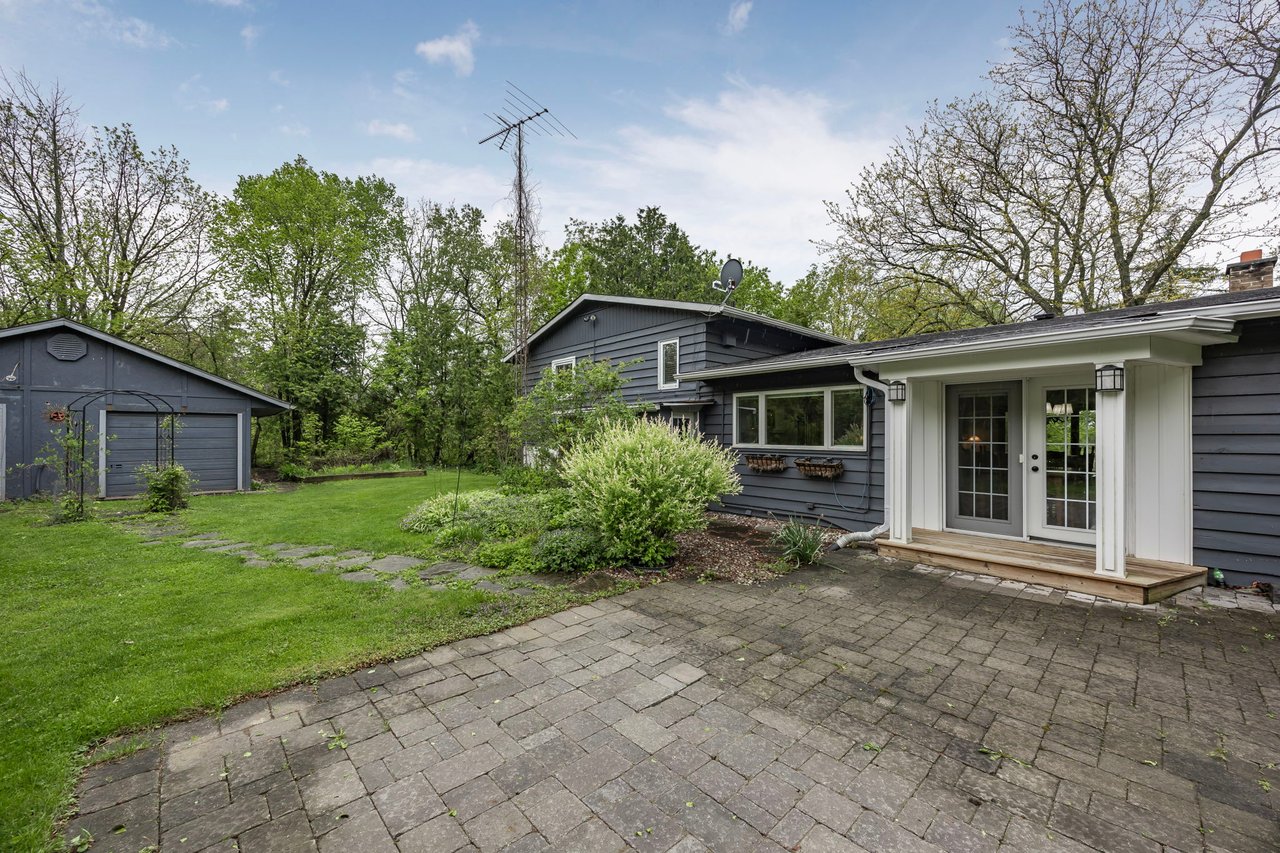 55 Old Church Road, King