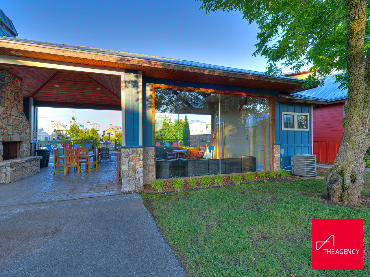 Listing of the Week  Luxury Lake Living at Grand Lake – 37271 S Cliff Crest Drive | Langley, Oklahoma - Wyatt Poindexter - The Agency 