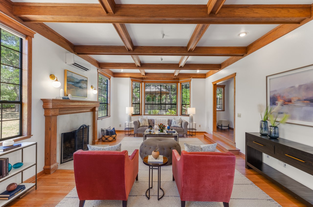 Expansive & Private Novato Estate