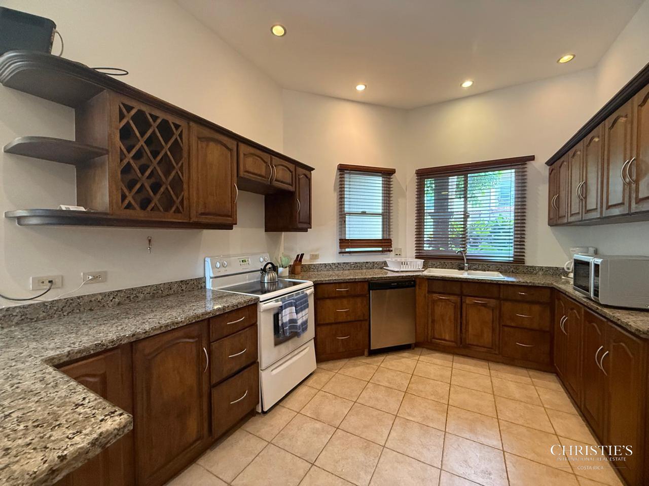 Las Lomas 46 Townhouse with Private Pool