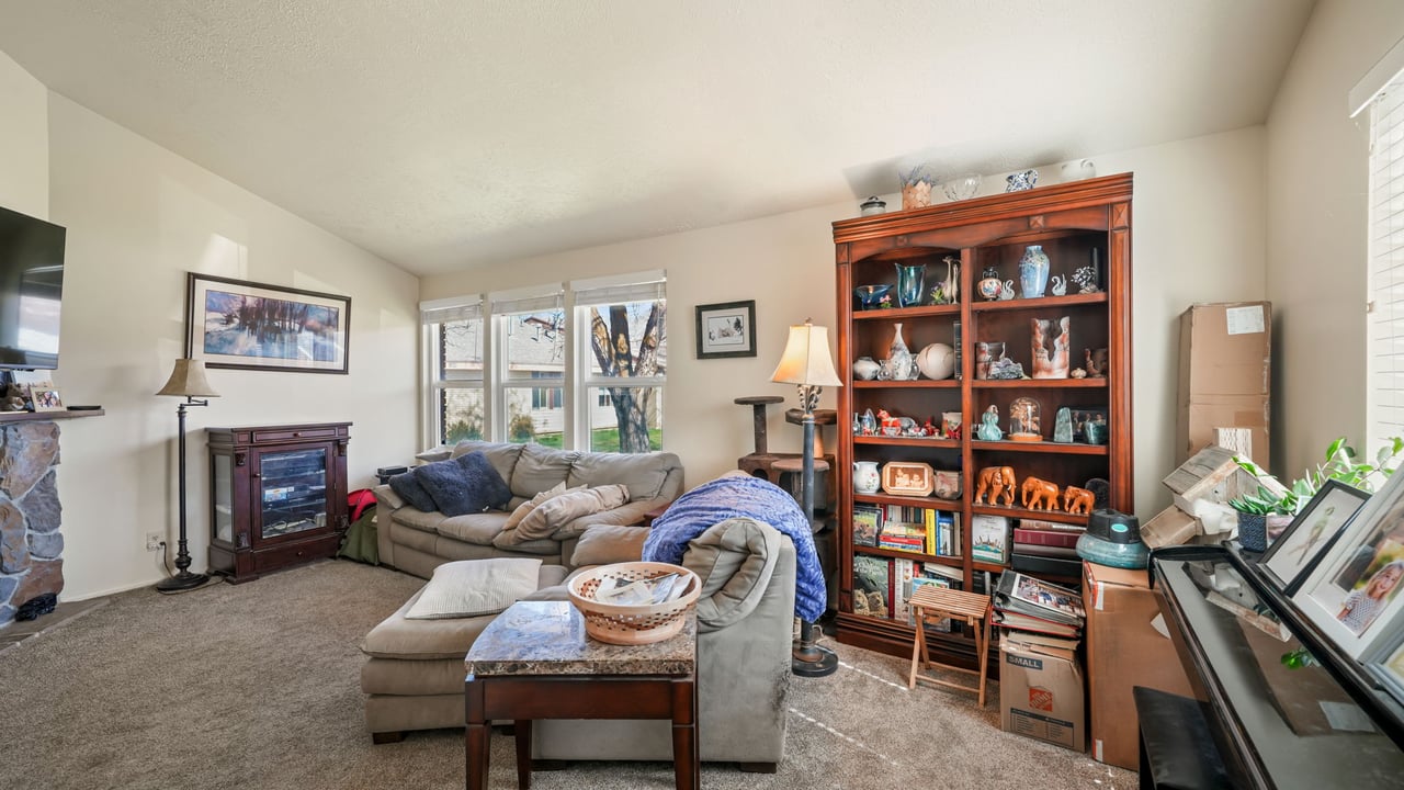 1801 E Norma Cir Salt Lake City, UT 84121