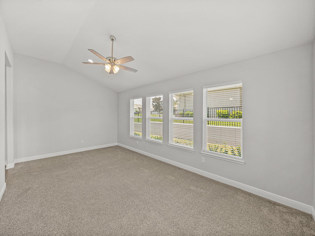34411 SAHALEE LOOP