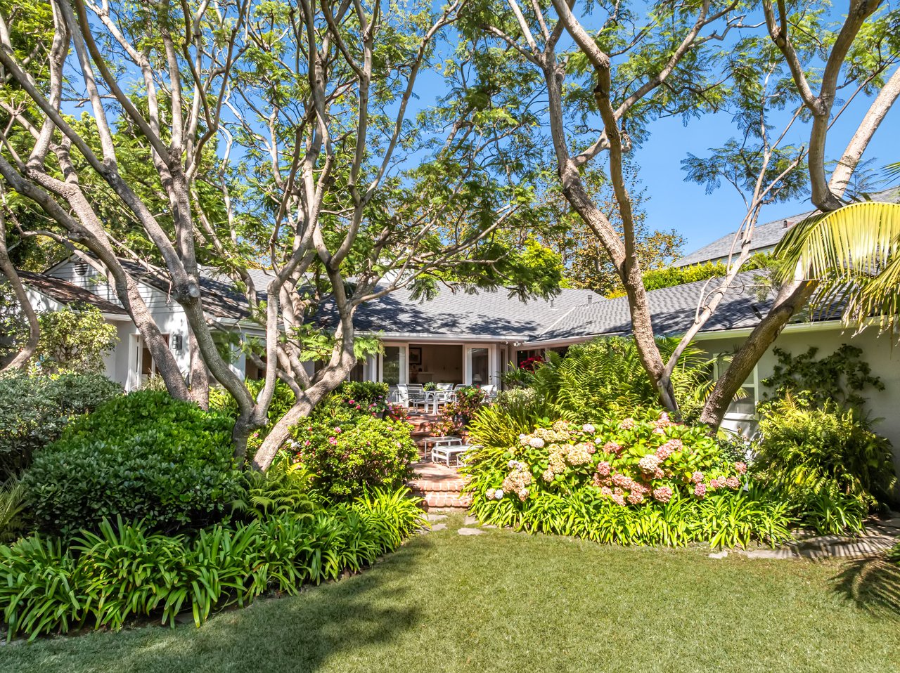 1146 Amalfi Drive, Pacific Palisades 