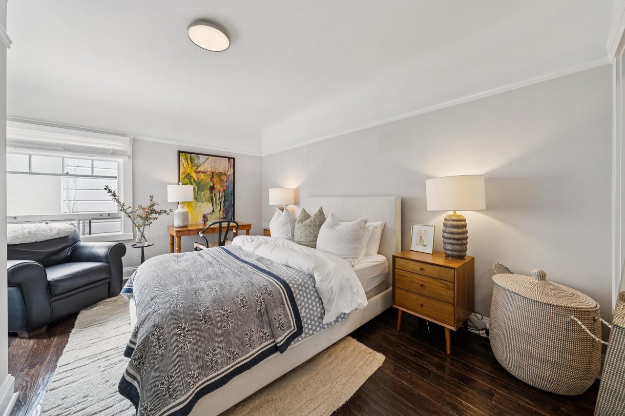 Completely Remodeled Luxury in Cow Hollow