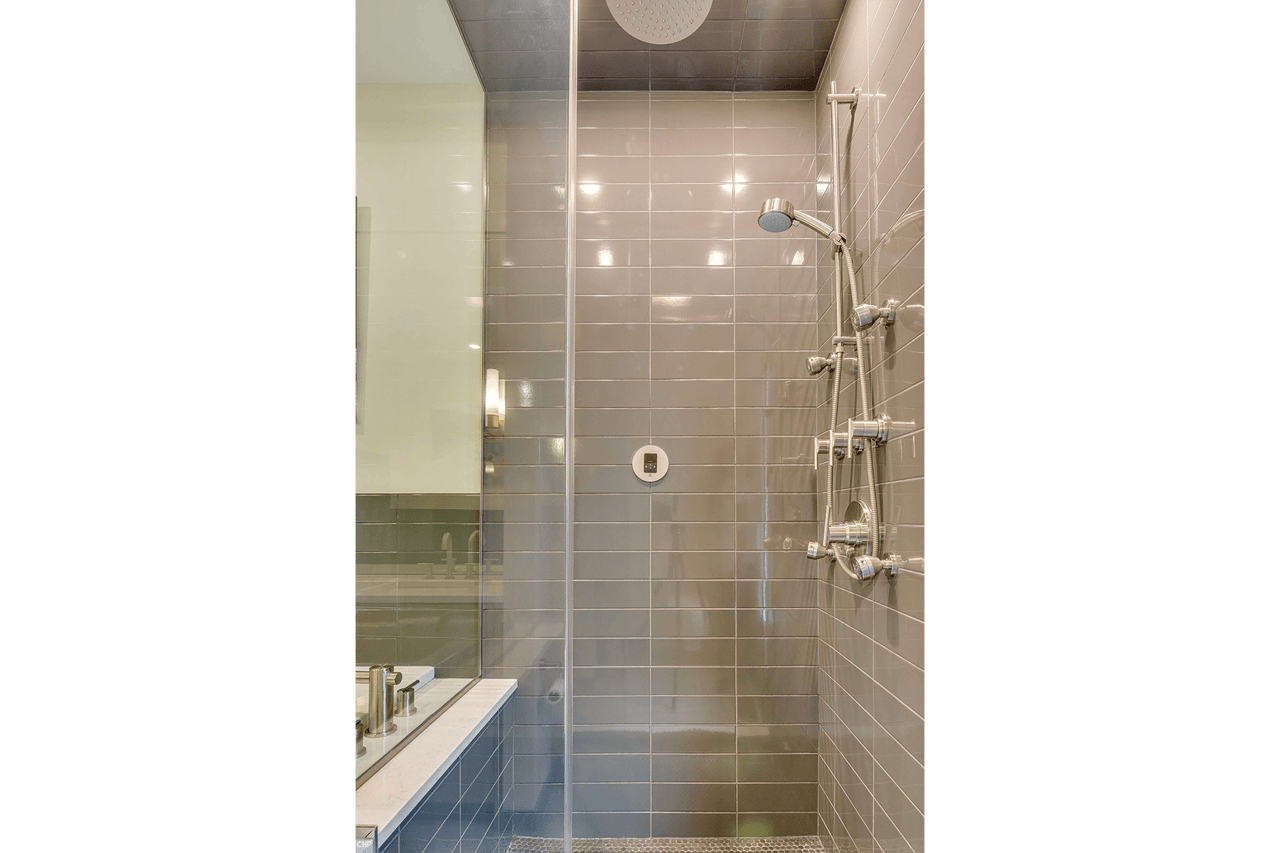 2107 West Race Ave | $1,050,000