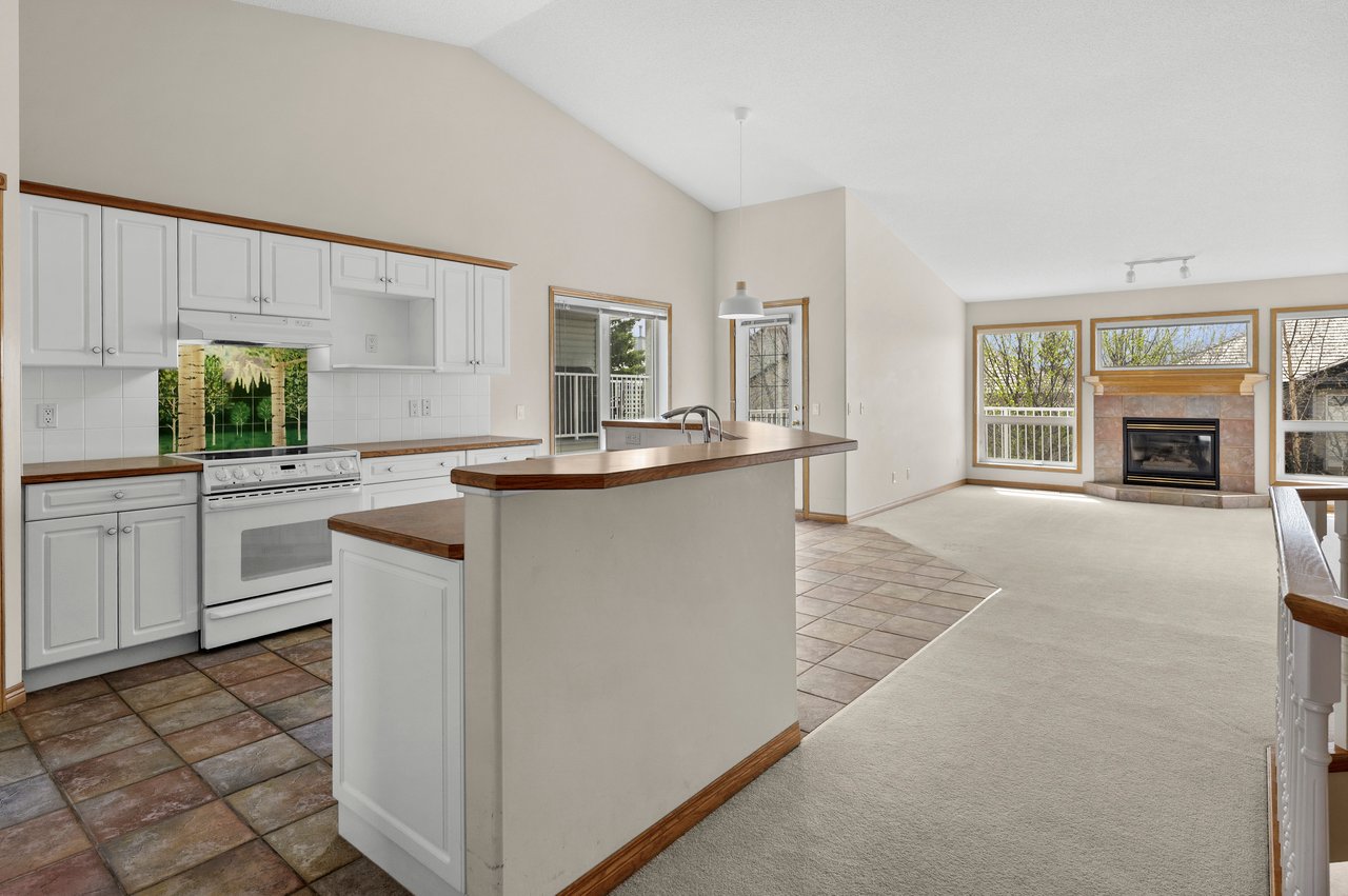 122 Rocky Ridge Villas NW
