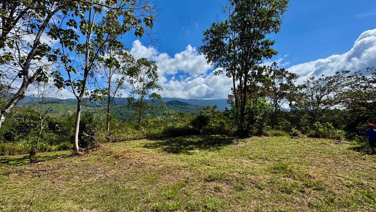 New 1,4 Acre lot in Platanillo – With Legal Water  